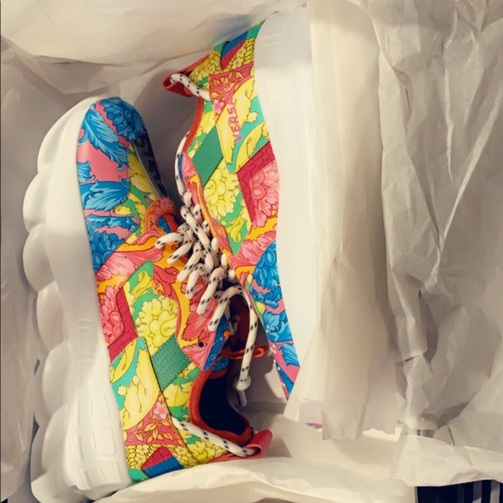 Brand NEW Versace stamps flip baroccocrete sneaker
